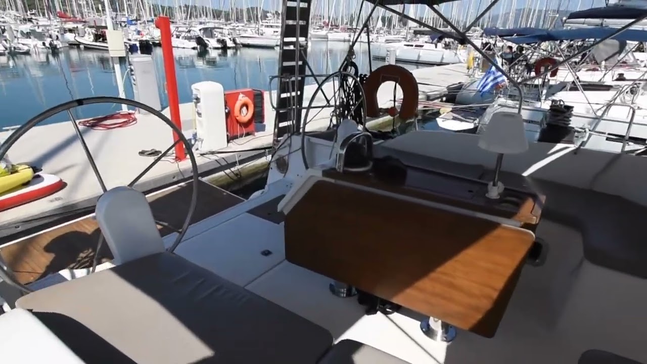 Bavaria 51 for sale by YACHTS.CO