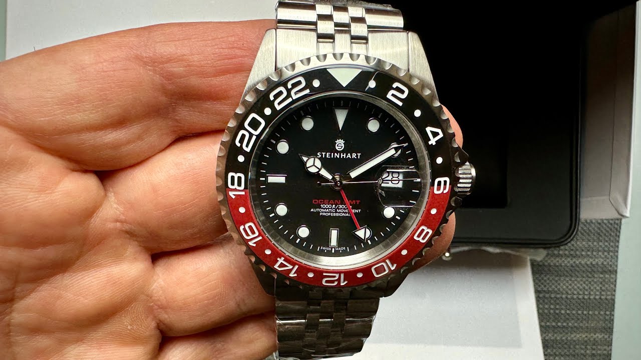 Steinhart Ocean One 42 GMT Diver Ceramic Red/Black