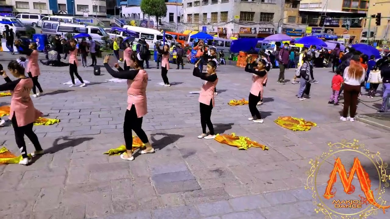 MAKJOL DANCE Espíritu Santo (En la Plaza San Francisco La Paz Bolivia)