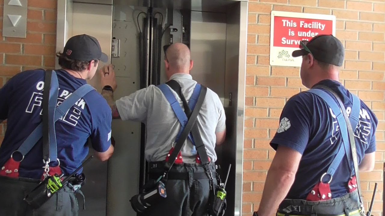 ⭐Pre Arrival⭐ Stuck Elevator - Oak Park Fire Dept. (5/22/24)