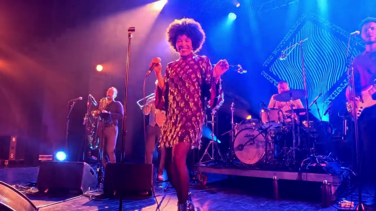 The BUTTSHAKERS 