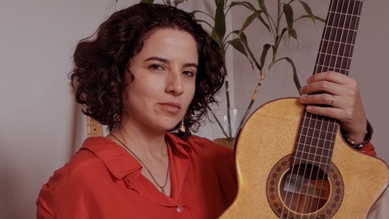 Kely Guimärães e Ana Mady - CHAMA [Visualizer Oficial]