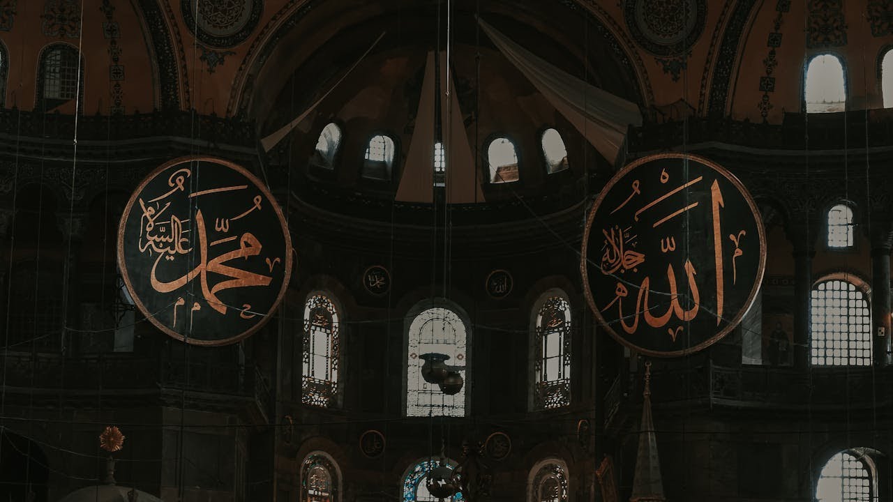 Impromptu Debate You: Ihsan's Room (Random Theists)