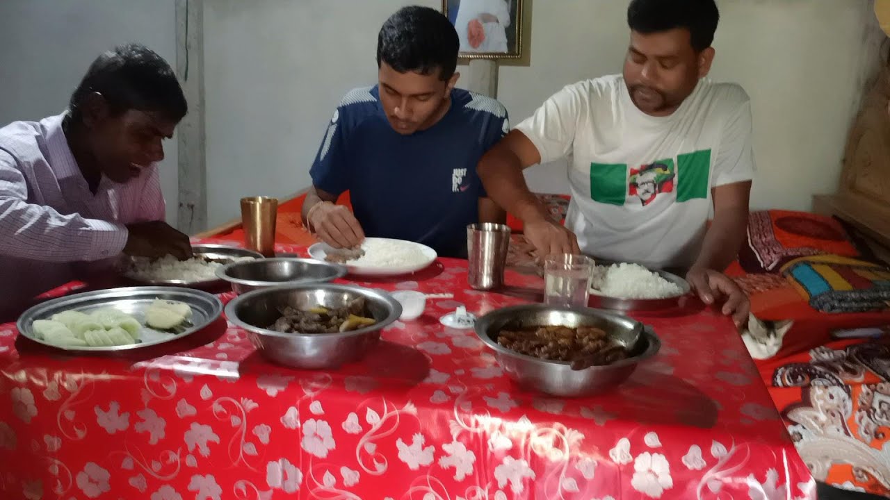 আজ আমার বাড়িতে শশুর বাপজানের পায়ের ধুলো পরল ❤️