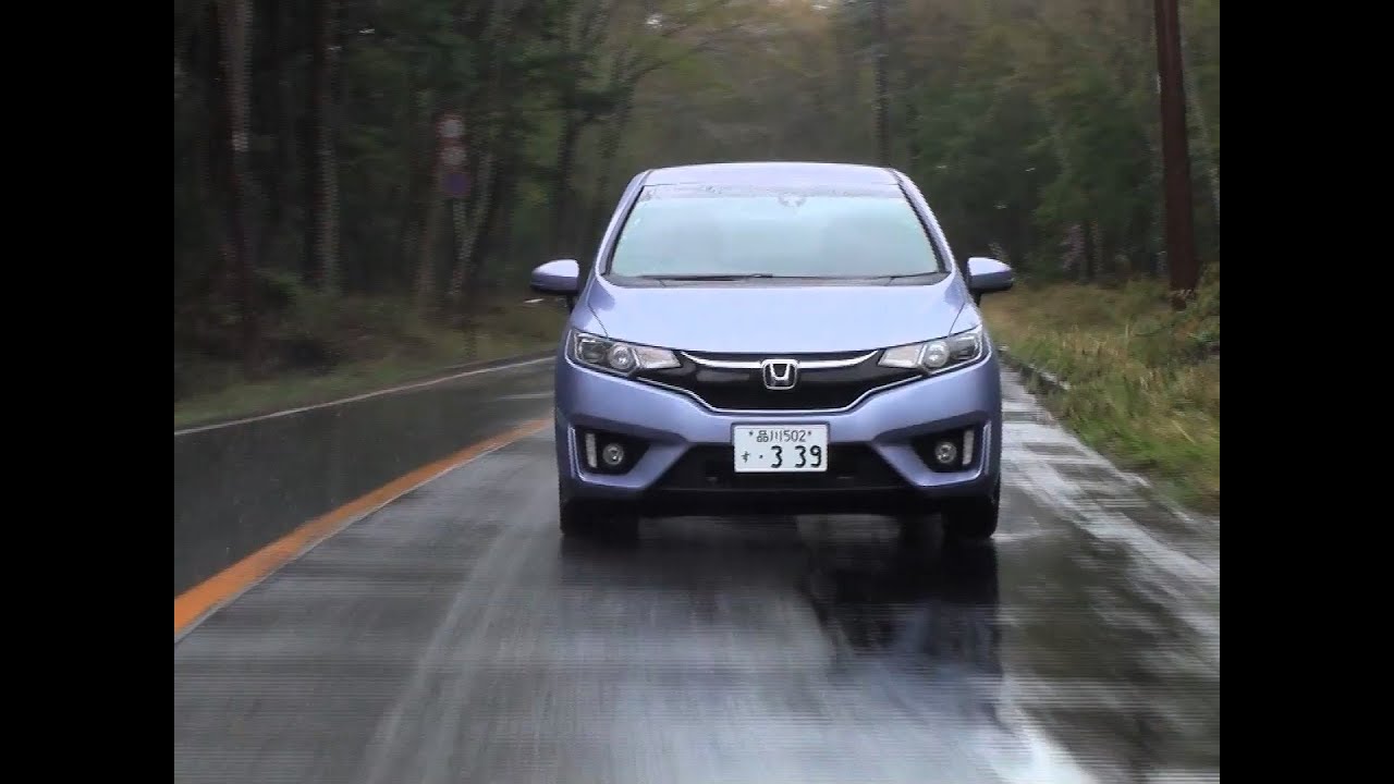 トヨタ・アクア X-URBAN & ホンダ・フィット HYBRID Sパッケージ 試乗インプレッション フィット HYBRID Sパッケージ編