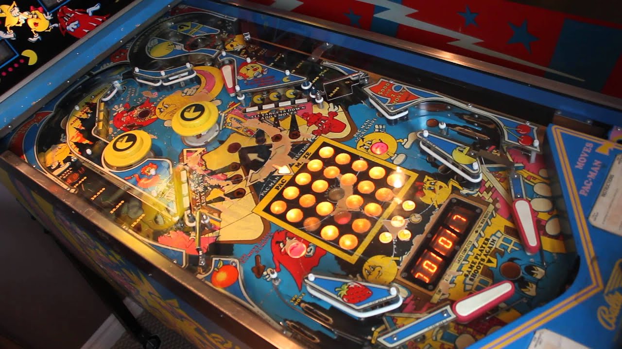 1982 Bally Mr. & Mrs. Pac-Man pinball machine