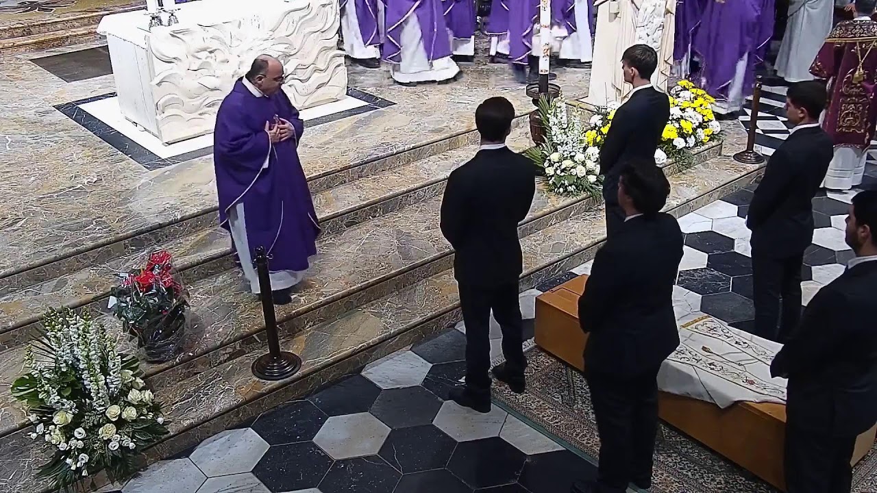 17 febbraio - ESEQUIE DI MONS.  PEPPINO MAFFI -  BASILICA SAN VITTORE VARESE