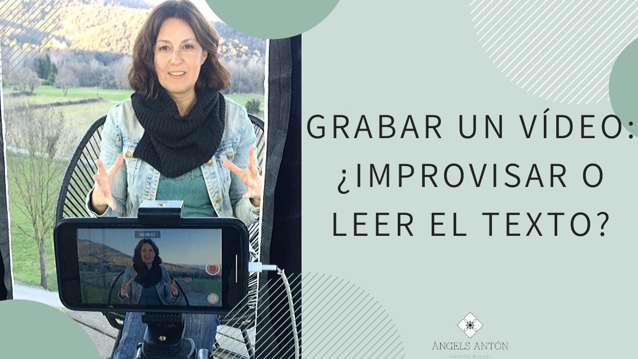 Grabar un vídeo, ¿improvisar o leer en un teleprompter?