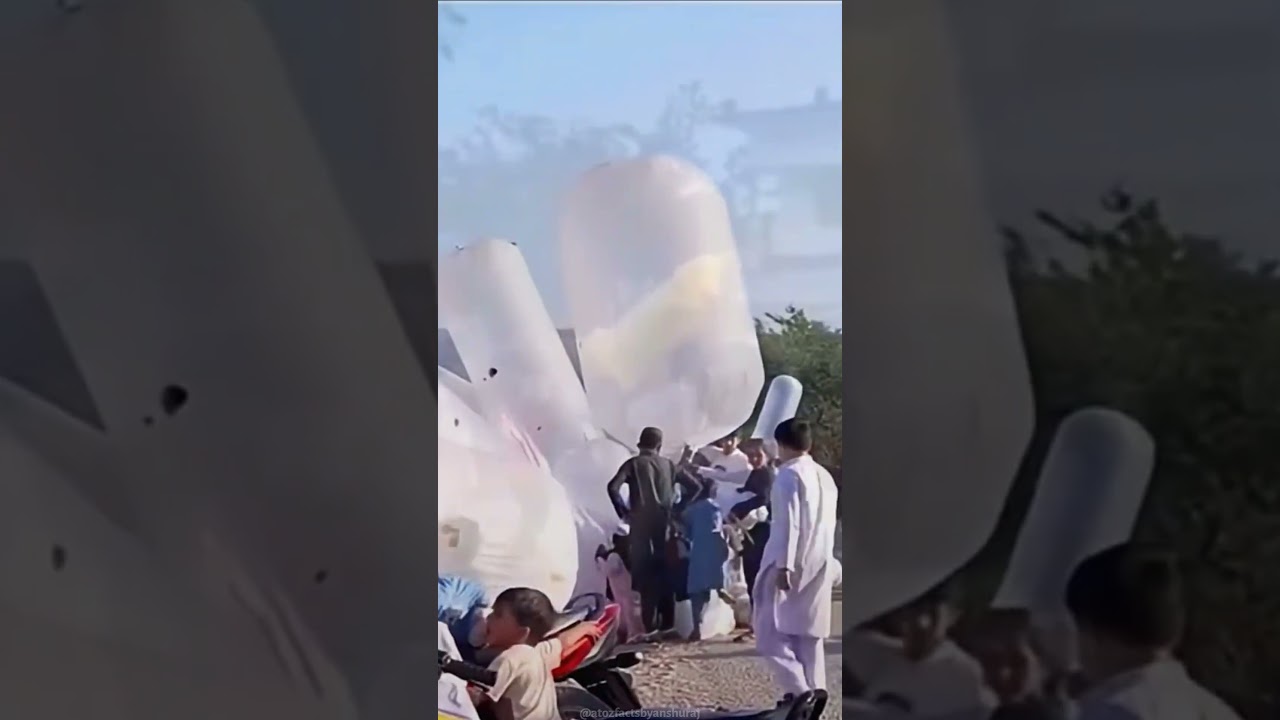 Pakistan LPG Shortage: People Carry Gas in Plastic Bags 😳 | #shorts #lpgshortage #war