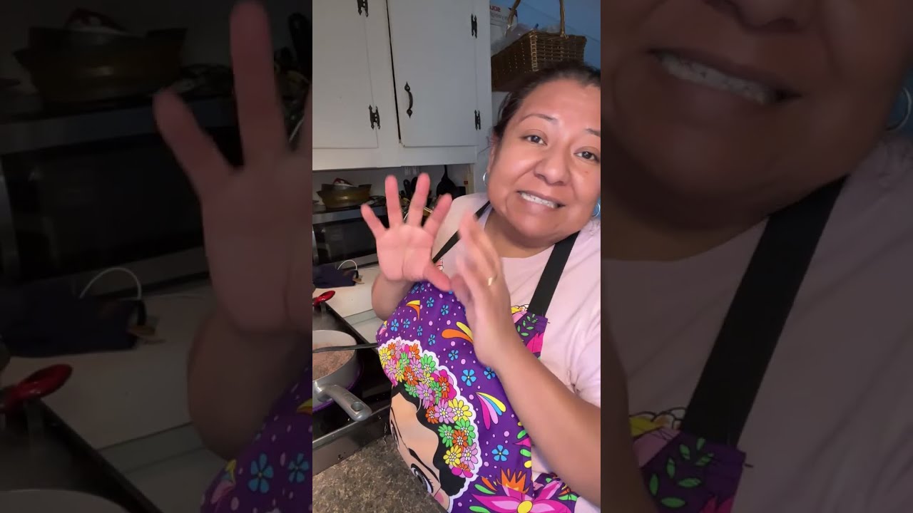Soy conchita está en vivo preparando ejotes  