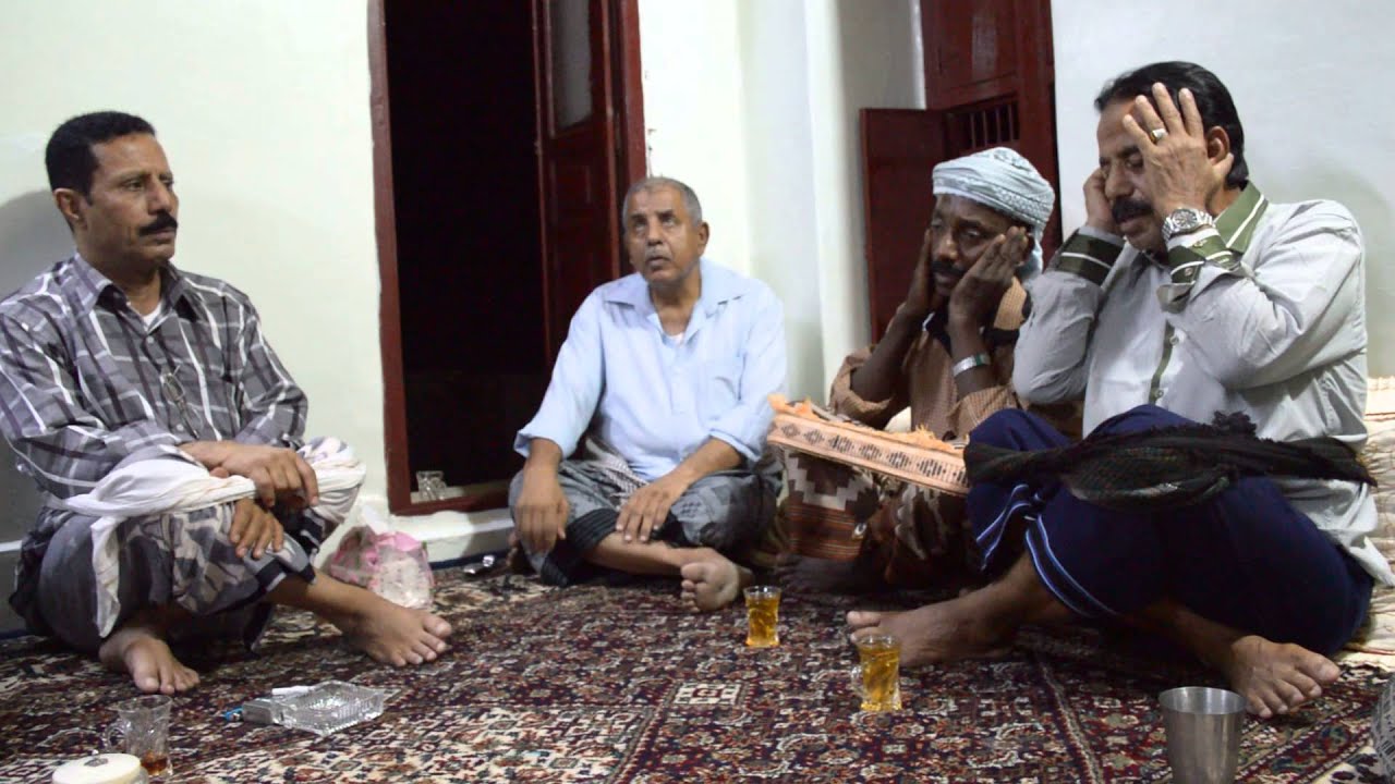 جلسه في بيت بن سويد مغنى باجعيفر.