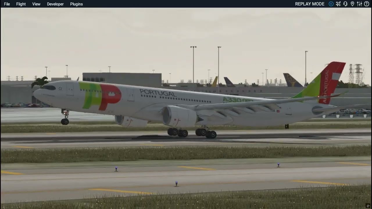 Toliss A330 landing at KMIA 12