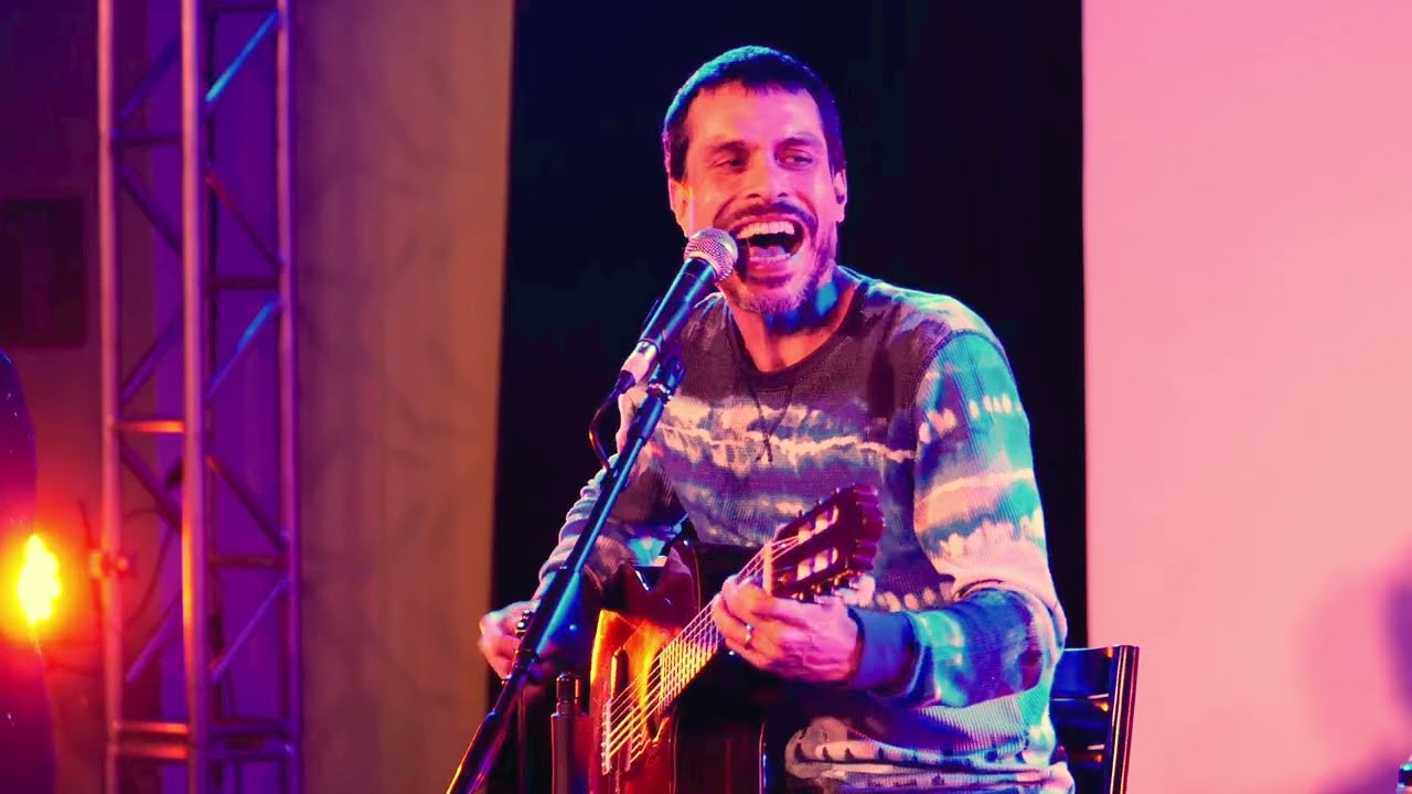 A CAMINHO DO MAR + ME ABRAÇA AO VIVO NO PROJETO MISTURA MINAS 2022. 23/06/2022, BELO HORIZONTE - MG