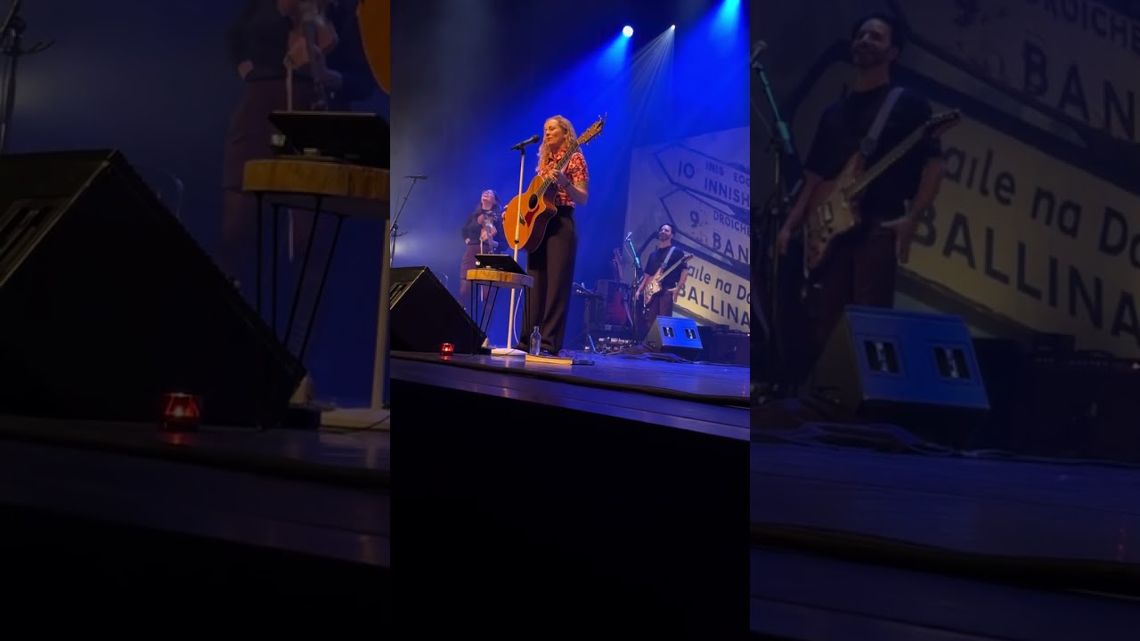 Anneke van Giersbergen the Irish Tour live @ de Naald theater With or Without you van U2i