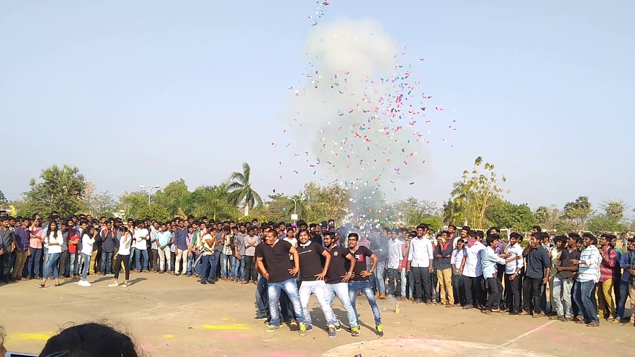 MVGR MBA Flashmob 2k18