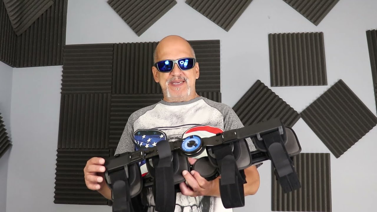 How to Apply a Hinged Knee Brace for Recovery Stabilization