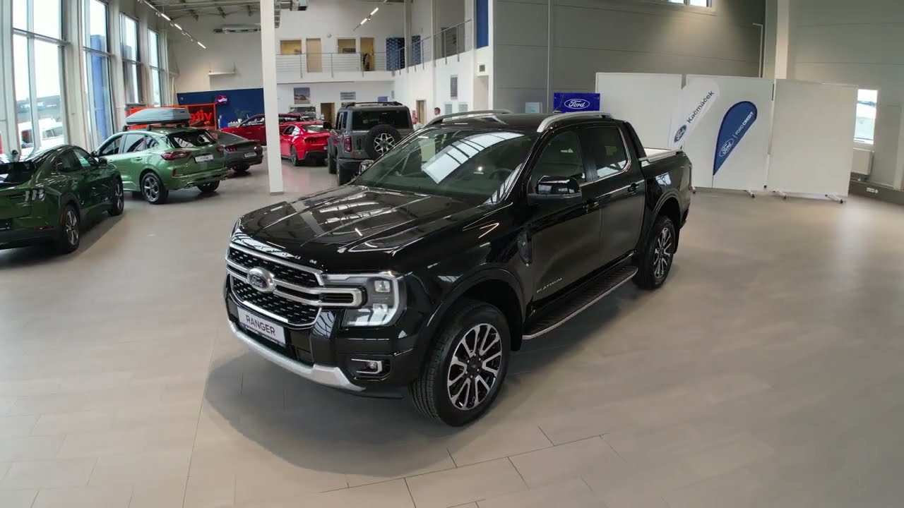 AUTODRON - 360&deg; video vozidla Ford Ranger v interi&eacute;ru autosal&oacute;nu Ford Kačm&aacute;ček