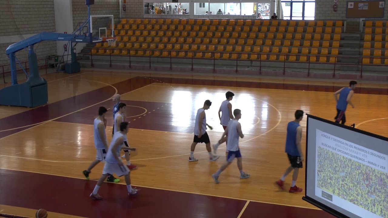 Clinic Vilagarcia 2017. MANU SANTOS - Ventajas ofensivas y defensivas en los 5 primeros segundos