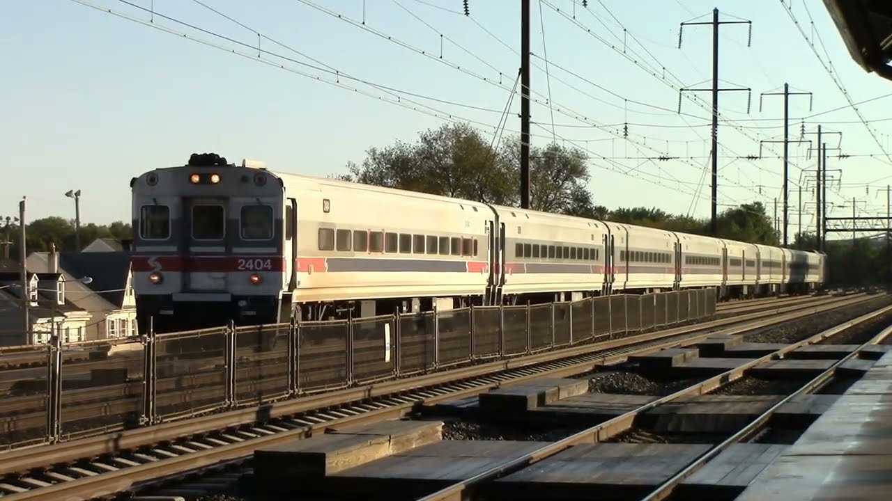 20191004 October 4 2019 Amtrak SEPTA trains Bristol Station on Amtrak NEC SEPTA push pull Fairless