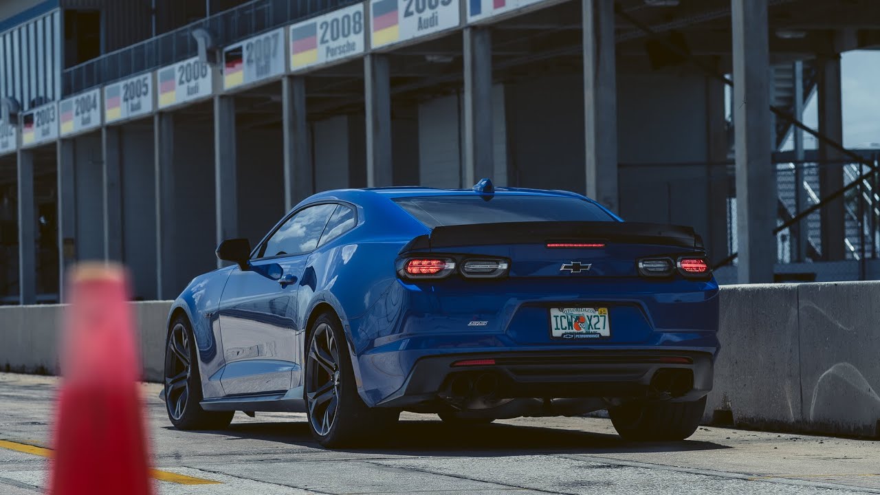 2021 Chevrolet Camaro SS 1LE A10 hot lap in automatic shift mode - Sebring International Raceway