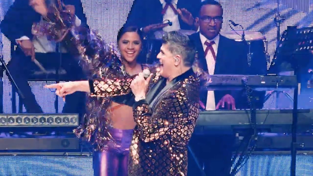Eddy Herrera - LA BAILADORA - AGRADECIDO LIVE