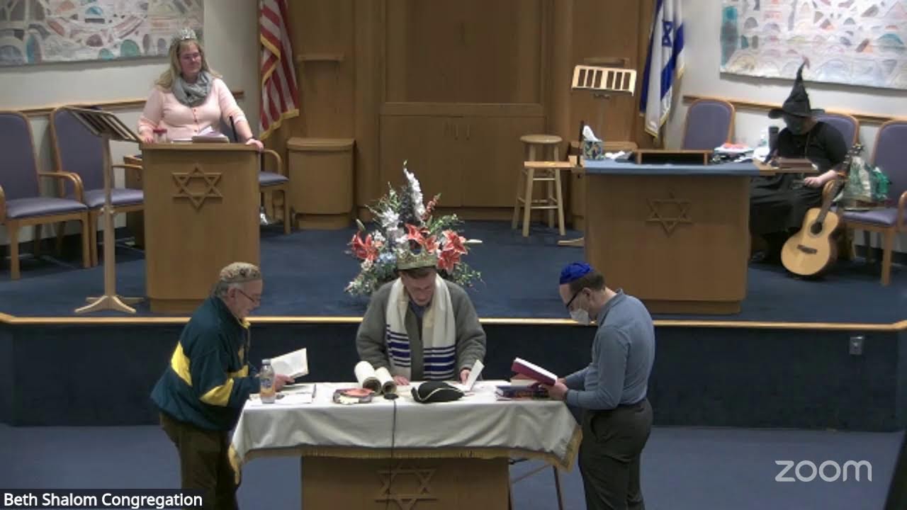 A Wicked, Wicked Purim Service