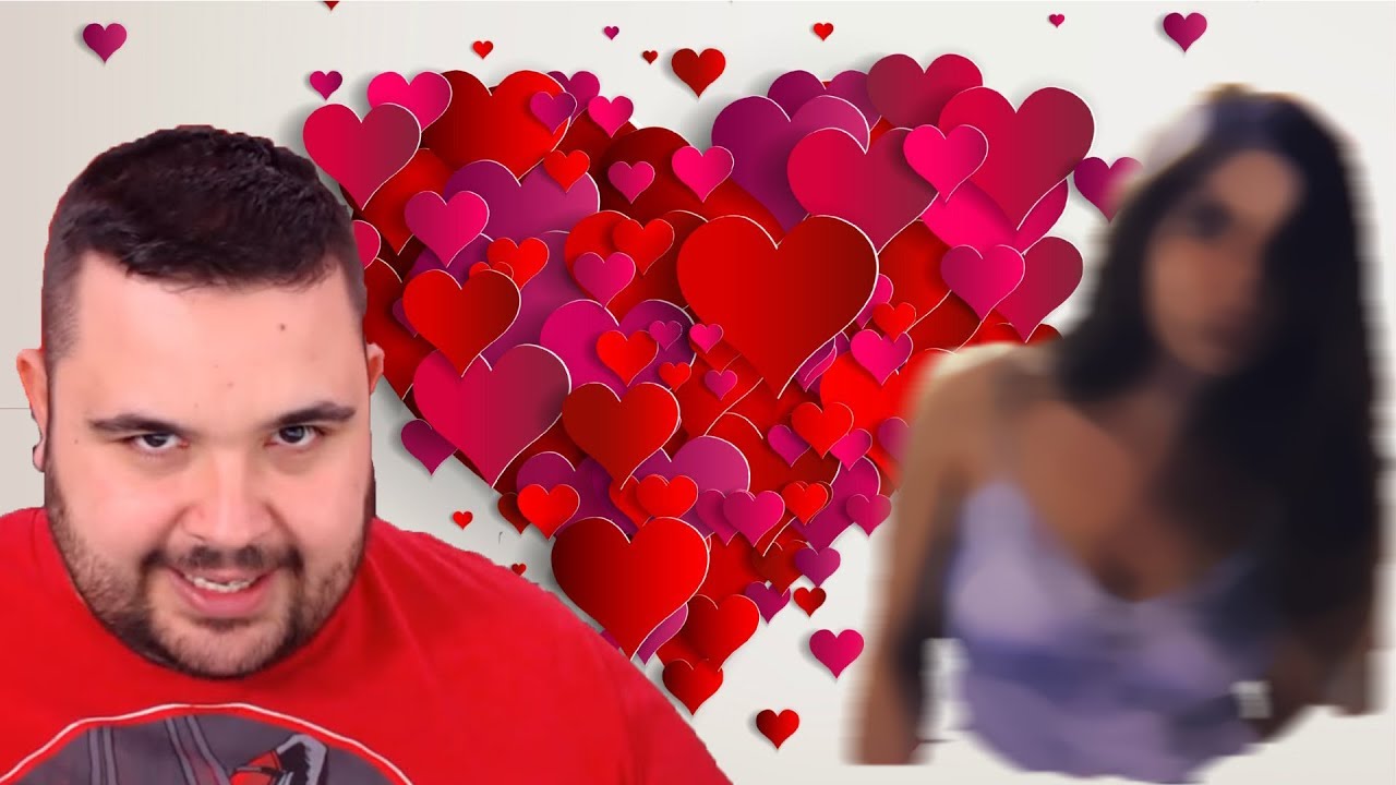 😍😍CICCIOGAMER89 SI DICHIARA IN LIVE ALLA SORELLA DI KEKKOBOMBA! 😍😍