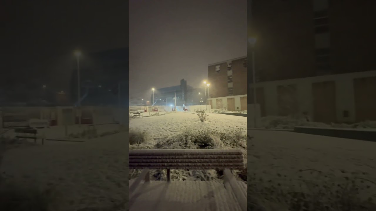 FIRST SNOW FALL CAPTURED IN DERBY 