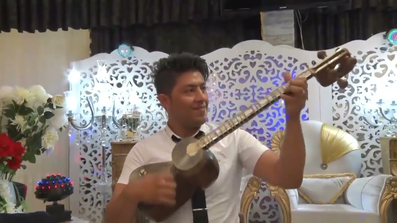 segah irani ba tar azari ramin rahimi ardabilرامین رحیمی چهارمضراب سگاه ایرانی با تار اذری