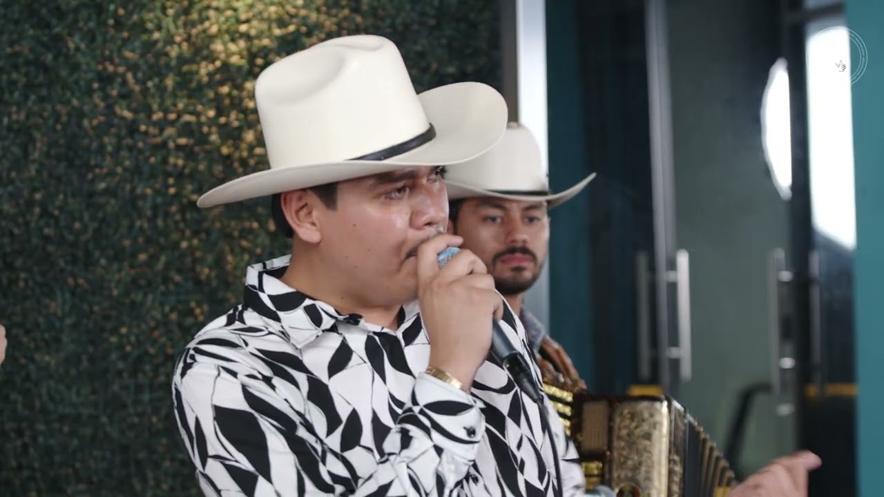 El 24 - La Descendencia Perez (Video Musical)