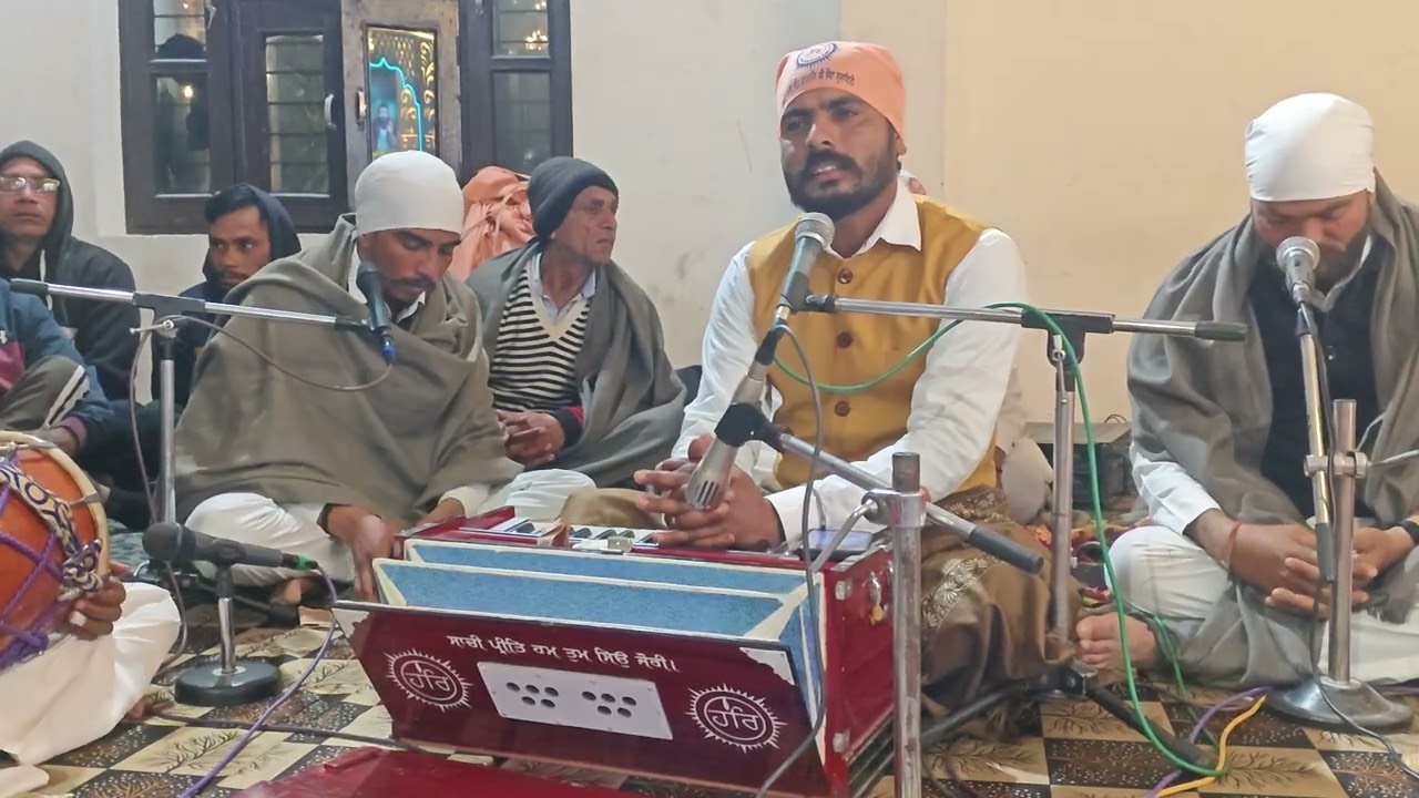 @JKMusic-b5j Bani Guru Ravidas maharaj ji 🙏#ballantv @Kanshi2022 @KanshiTV-INT #viral@tseriesshabad 