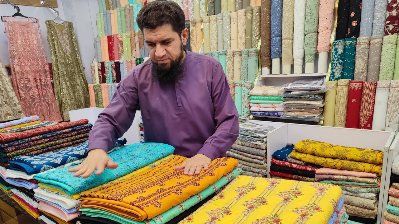 *ARSHAD FABRICS*👑 Presents Most Attractive & Elegant *PURE LAWN* 2023 🇵🇰