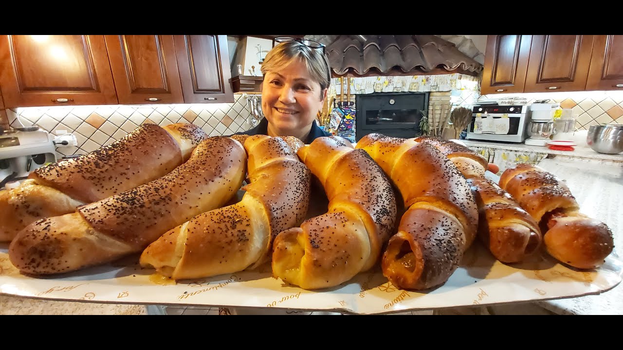 Panini al latte ripieni alla pizzaiola facili da fare e buoni da mangiare @intavernaconlucia video !