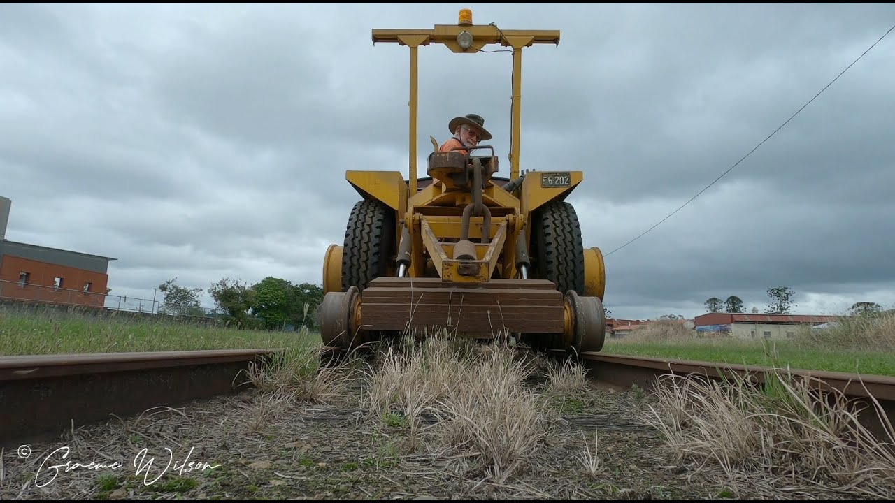 Mary Ann steam train recovery by tractor (8-5-22)