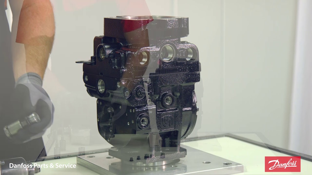 Danfoss Power Solutions - Series 90 Pump Disassembly