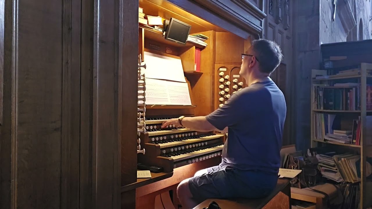 Toccata from Suite Gothique - Léon Boëllmann (1862-1897) played by Piers Maxim, Great Malvern Priory
