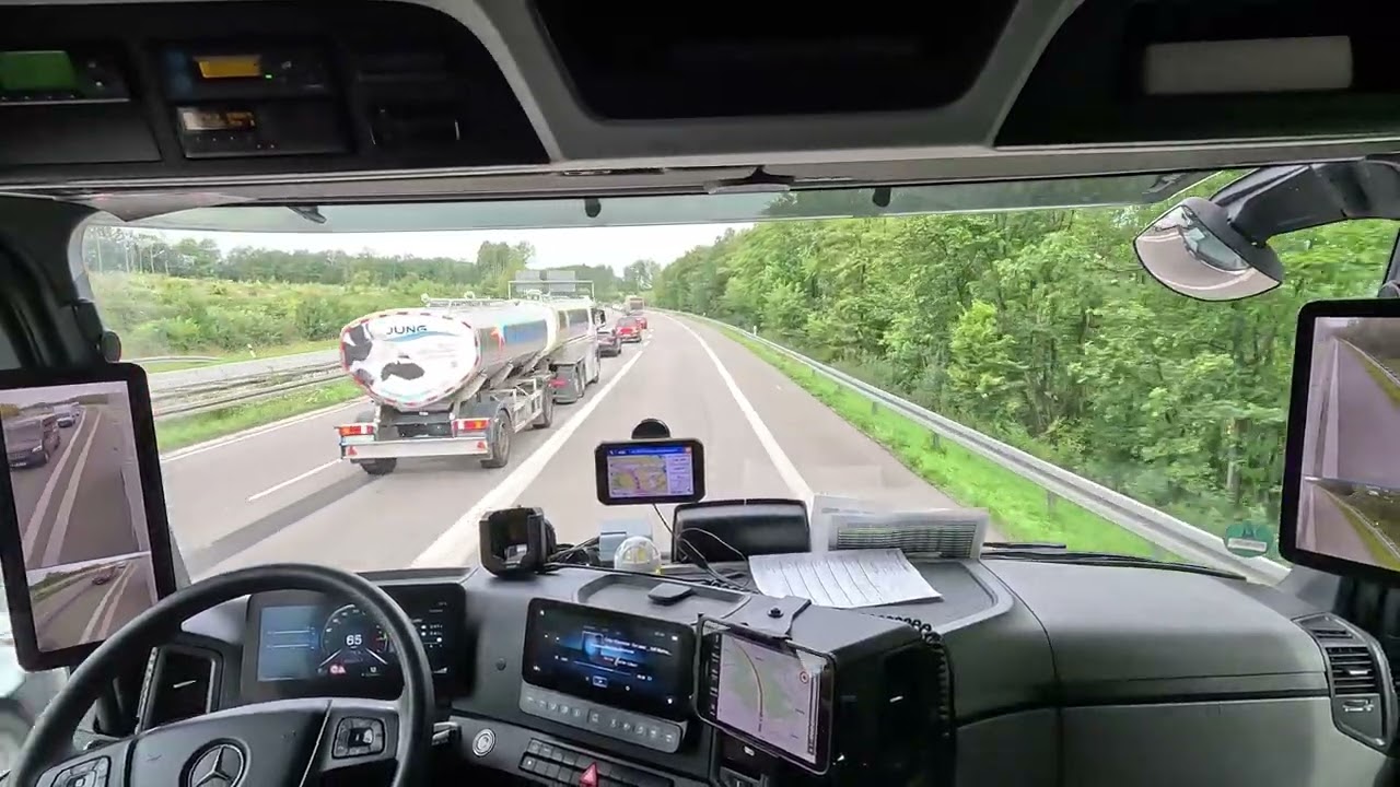 Mercedes Truck Road Landscape, Bergneustadt - Köln