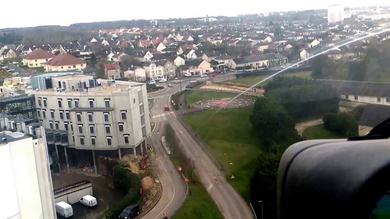 Atterrissage SAMU 36 centre hospitalier de Bourges