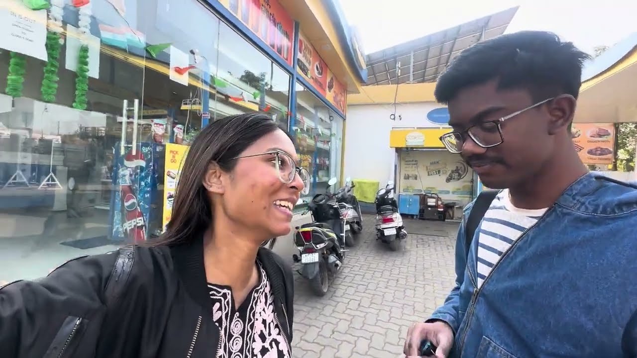 He tried to steal from a shop 😱! 