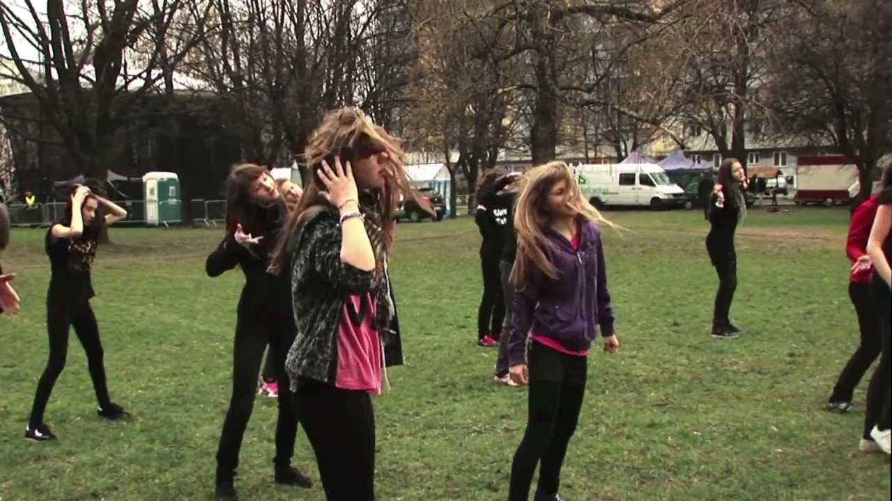 Il flash mob cattolico a Varsavia