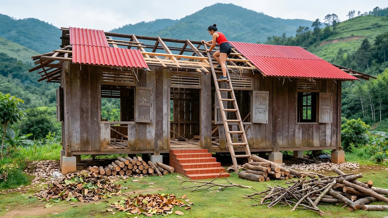 TIMELAPSE - Building My Farm - Renovating the Old House & Installing a New Corrugated Roof