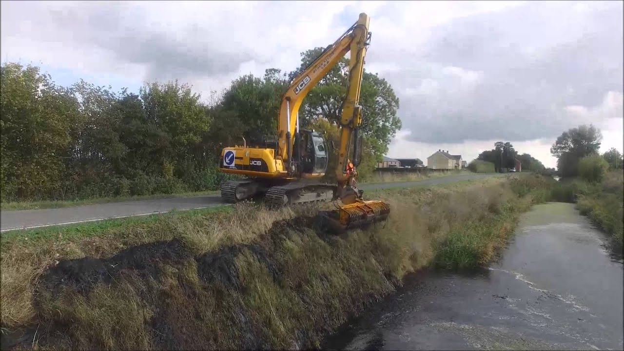 Relaxing Reed Cutting