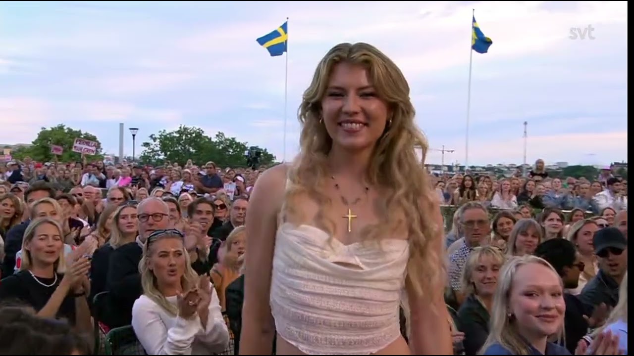 Stockholm i mitt hjärta- Allsång på Skansen 2024 - Pernilla Wahlgren