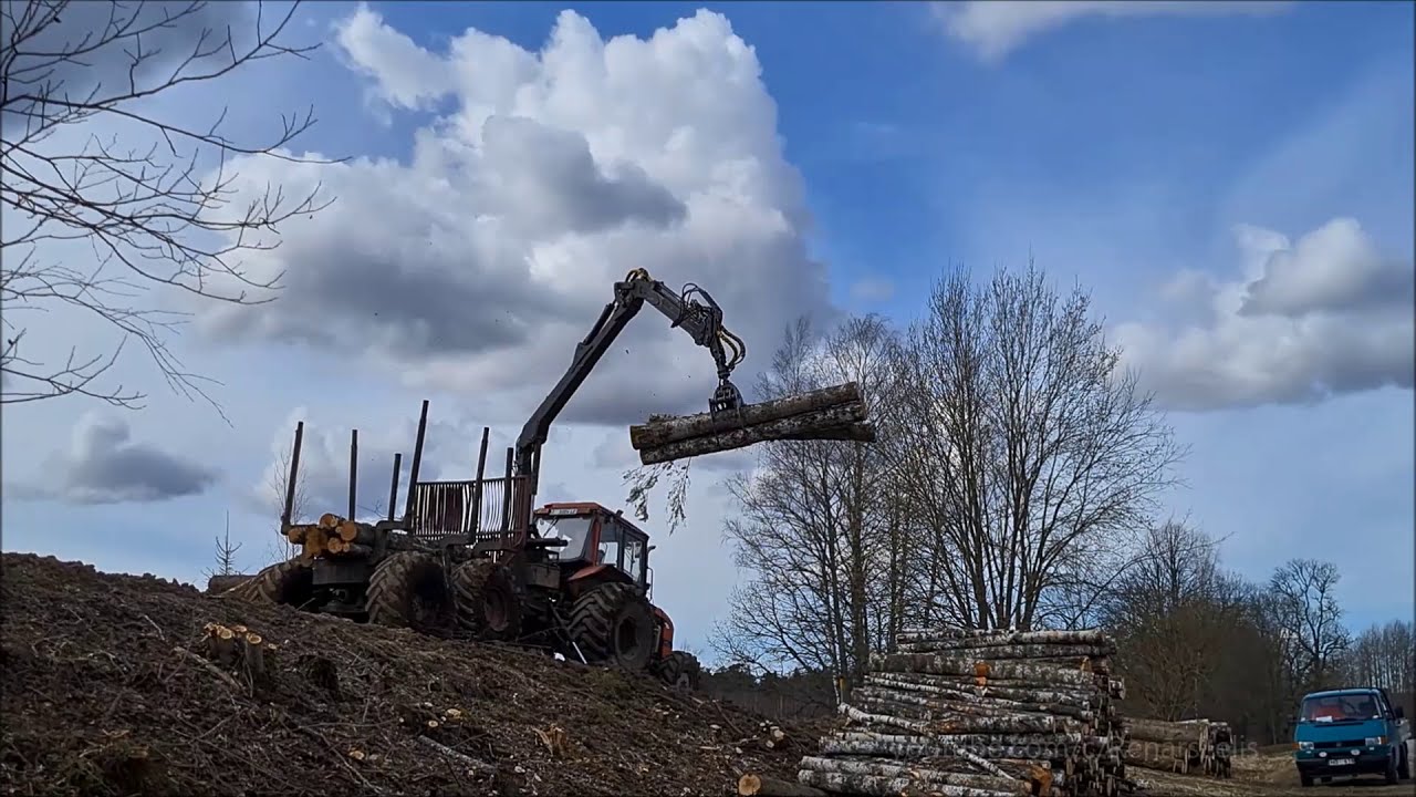 MTZ with HomeMade [4WD] Trailer