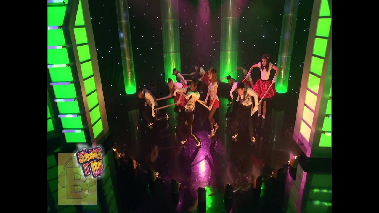 Shake It Up - Sharp As A Razor Dance (puppet) | 720p HD