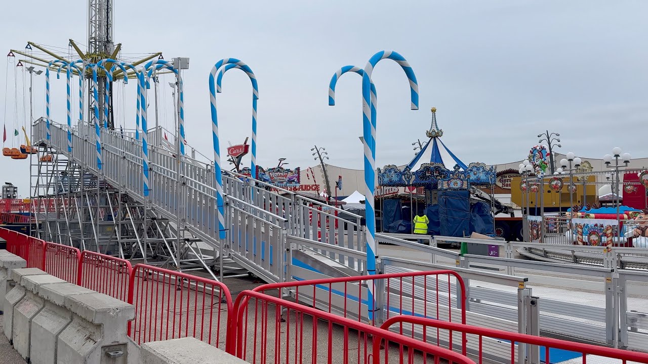 Blackpool: Christmas By the Sea Ready 🧑‍🎄🏗️