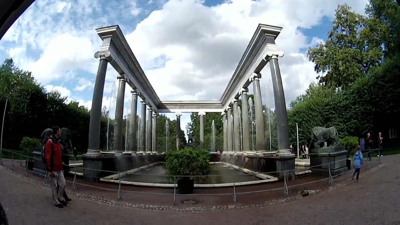 Санкт-Петербург - прогулка по Петергофу