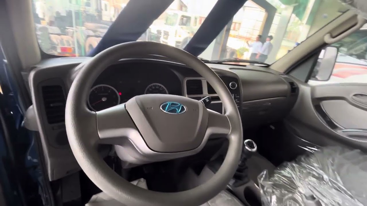 Hyundai Porter H150 thùng bạt, 5 bửng nhôm! Xe có sẵn,hồ sơ có sẵn! Giao ngay trong ngày! 0868688454