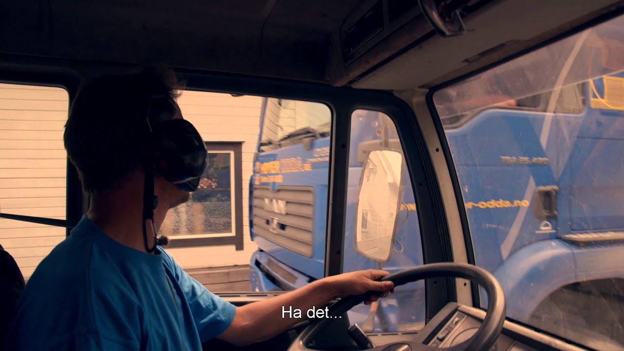 Lothepus møter større bil