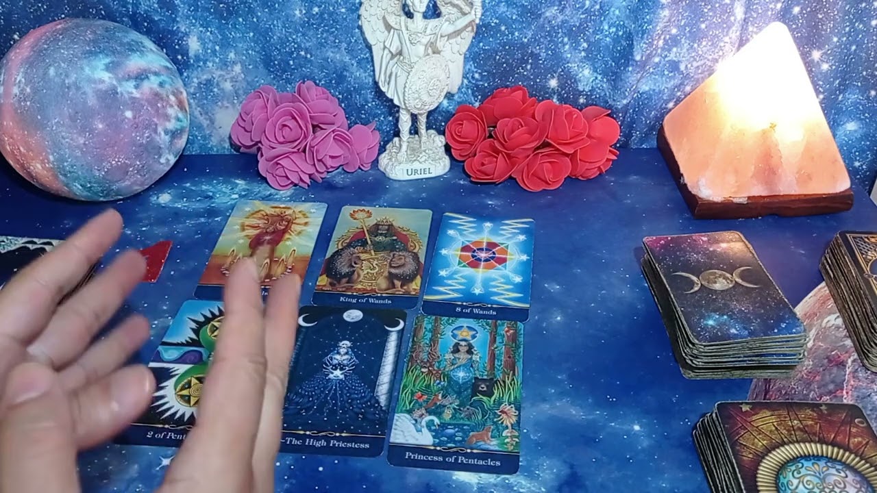 &iquest;&iquest;&iquest;QU&Eacute; SIENTE REALMENTE POR M&Iacute;??? &iquest;TIENE SENTIMIENTOS? TAROT Interactivo GRATIS